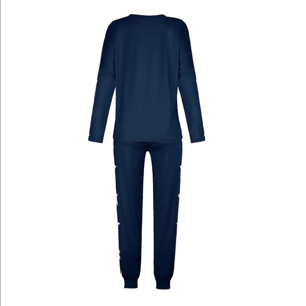 NWT Womens two piece star pajamas - Picture 2 of 6